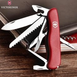 Victorinox Outrider Red Zwitsers Zakmes - 14 Functies - Rood -Victorinox Winkel 1200x1200 1