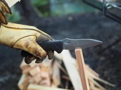 Victorinox Large Pocket Knife With Lock Blade - Hunter Pro - Black -Victorinox Winkel 1200x900 6