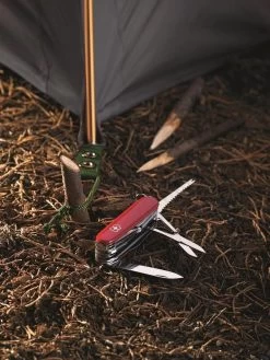 Victorinox Swiss Army Champs Multitool 33 Functies Rood -Victorinox Winkel 901x1200