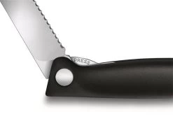 Victorinox Inklapbaar Tomaten/Tafelmes Zwart -Victorinox Winkel victorinox inklapbaar tomatenmes zwart 2